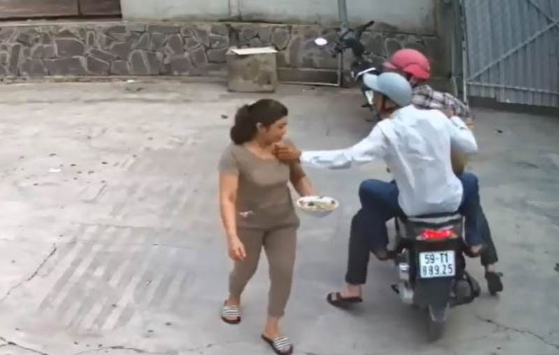 Khi Mơ Thấy Bị Giật Dây Chuyền Nên Đánh Con Gì? Khi Mơ Thấy Bị Giật Dây Chuyền Nên Đánh Con Gì?