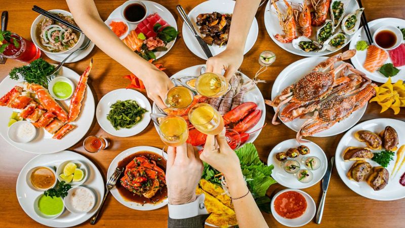 Ý nghĩa giấc chiêm bao thấy bàn ăn bày đẹp Ý nghĩa giấc chiêm bao thấy bàn ăn bày đẹp